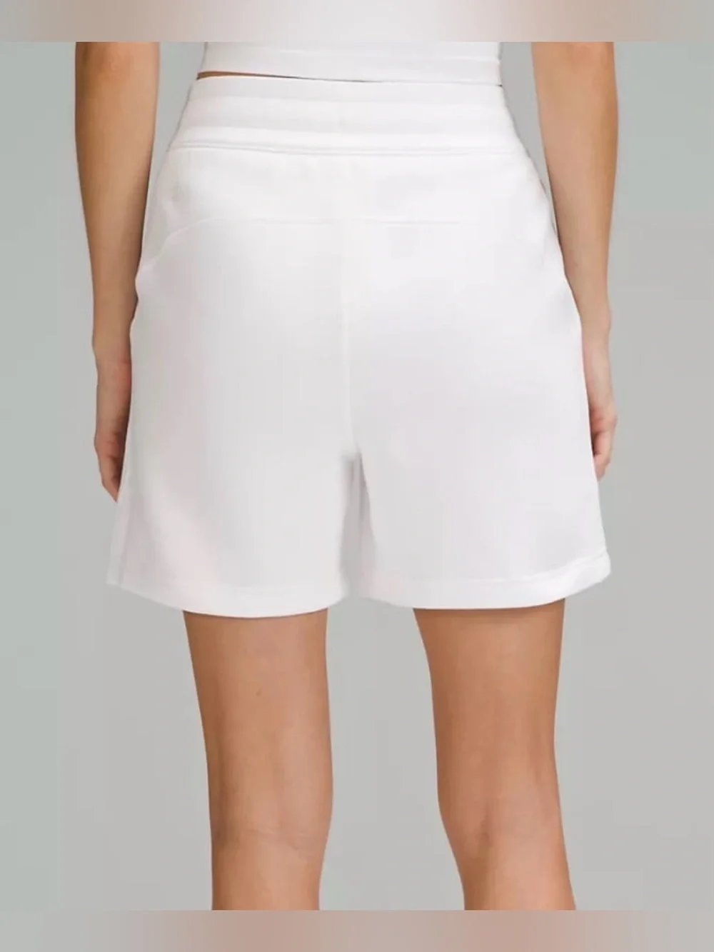 NWT Lululemon Scuba High-Rise Short 5
